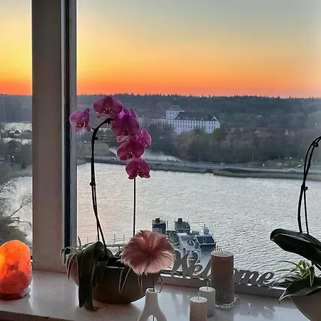 Lovely In With Wifi Apartment Schleswig
